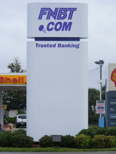 pylon signs